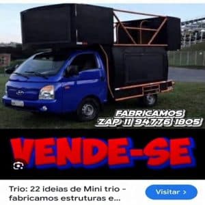 Trio elétrico em Pindamonhangaba (SP)